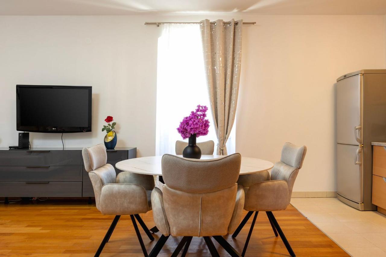 Apartman Klara Bacvice Split Exteriér fotografie